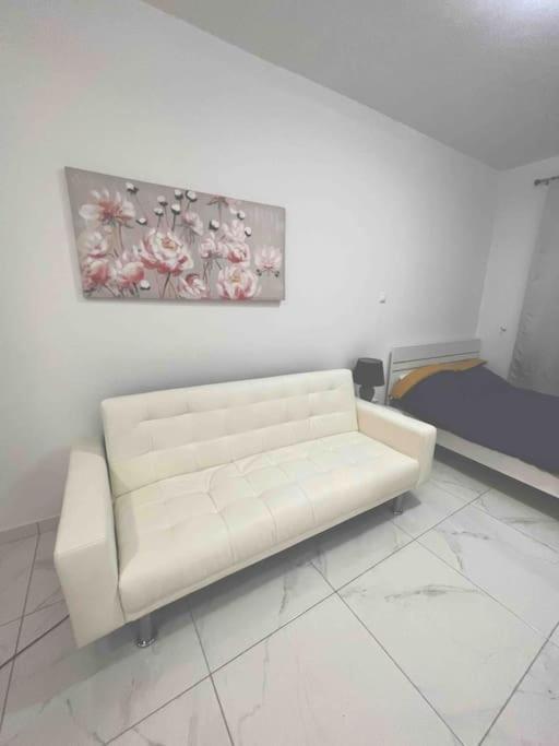 White Apartment/Kolwnaki/100Mbps/Wifi 雅典 外观 照片